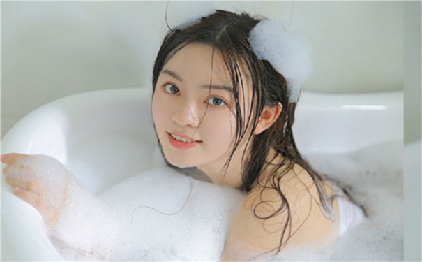 草莓香蕉榴莲丝瓜绿巨人大全最新版免费下载