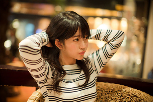 十九岁女RAPPER越南资源无删减!网友:内容非常完整!