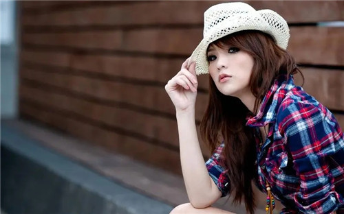 花蝴蝶在线观看免费版高清经典