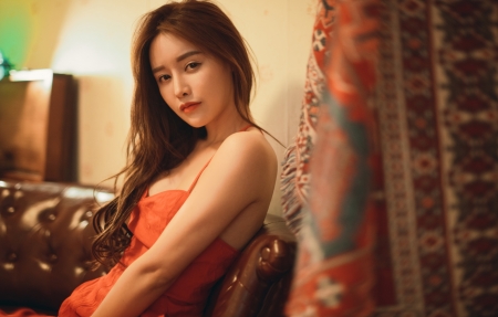 芭乐草莓绿巨人旧版-随时观看免费视频