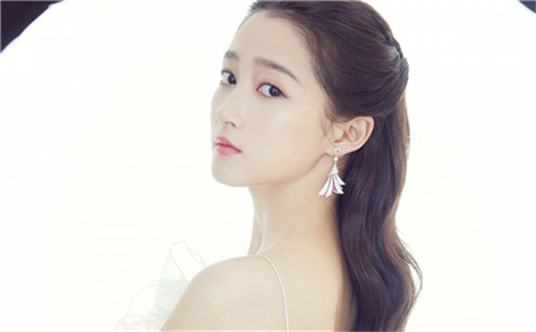 小猪视频app无限看丝瓜ios绿巨人轻松播放各种资源,网友：观看也不受限制！