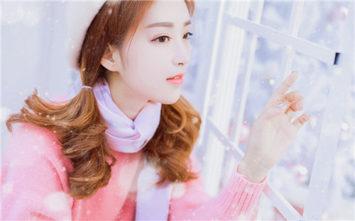 丝瓜秋葵草莓绿巨人大全：丝瓜秋葵草莓绿巨人大全下载地址