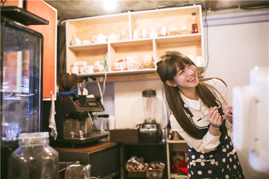 芭比视频app无限看无限次版：一款免费看精彩大片的平台