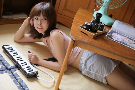 卐性宝福芭乐向日葵鸭脖免费版：看视频随心所欲不受限制