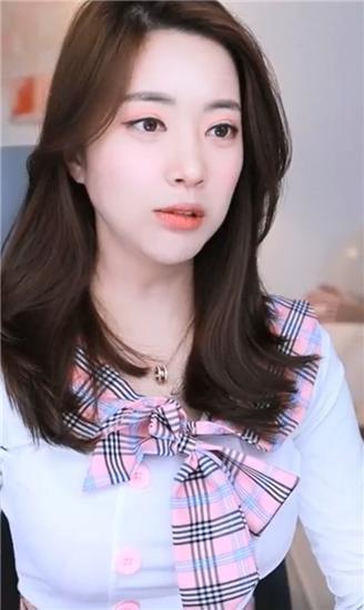 香蕉视频破解版-带来超多好看的免费直播APP