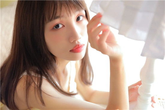 草莓+香蕉+丝瓜+绿巨人+秋6最新版：没有花哨设计的短视频软件