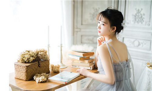 茄子香蕉榴莲草莓丝瓜向日葵小猪在线观看ios：一款不用看广告的影视软件