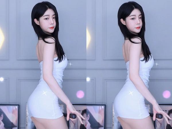 锕锕锕锕锕锕锕好大污凭借中文字幕再度翻红，网友：终于看懂了！