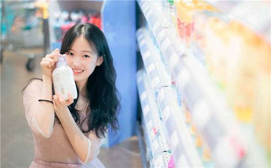 向日葵草莓秋葵黄瓜荔枝丝瓜iosapp：可以灵活拖动影片进度的播放器