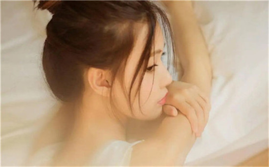 а√新版天堂资源中文8无限制可以随机保存资源，网友：直接一键保存！