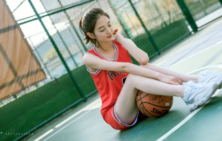 绿巨人无限精简版永久下载2022： 绿巨人50度灰黑科技无限观看