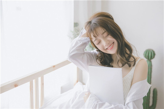 成人丝瓜草莓榴莲向日葵秋葵安卓版：海内外优质的影片都有高清无广告