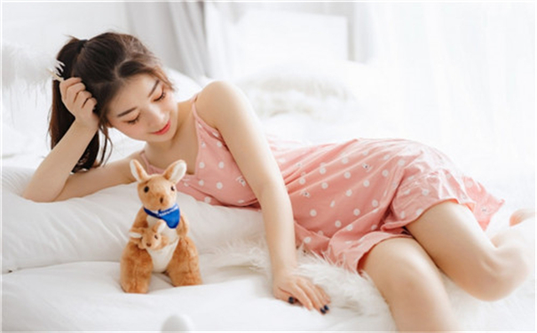 欧美乱码卡1卡2卡三卡四内容相当劲爆刺激，网友：需备好纸巾观看