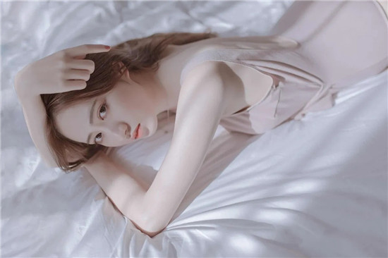 幸福宝丝瓜草莓向日葵芭乐黄瓜小猪：精彩直播随心看