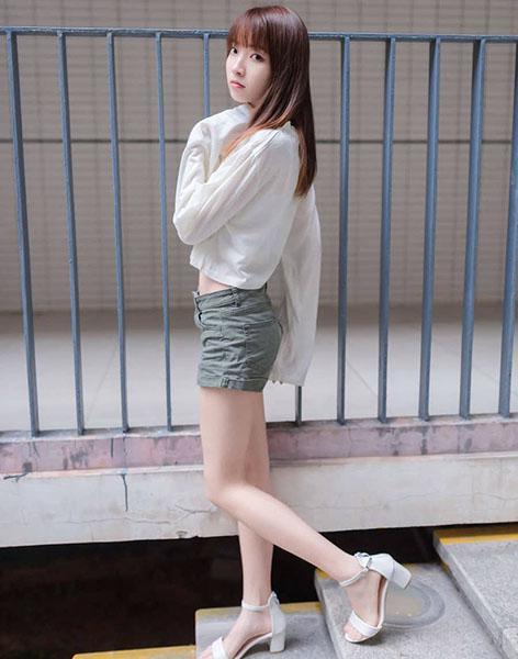 富二代精产国品2.3.0苹果ios版破解版-高清流畅的深夜软件