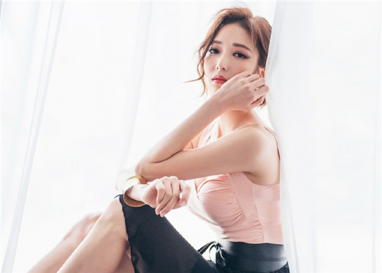 草莓向日葵秋葵丝瓜榴莲最新版:众多精彩大片不间断更新