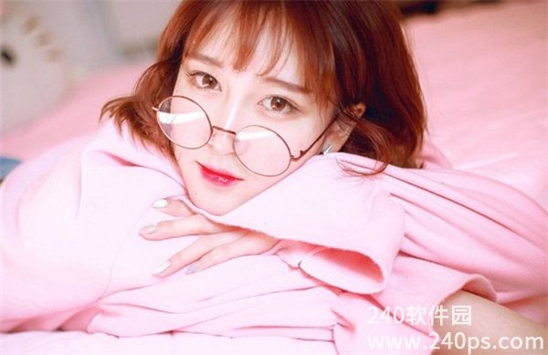 草莓榴莲向日葵秋葵香蕉免费手机版：图文结合大家随时自由查看