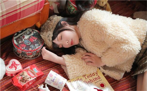 秋葵绿巨人草莓樱桃榴莲i免费下载：一款软件多份体验岂不是血赚！