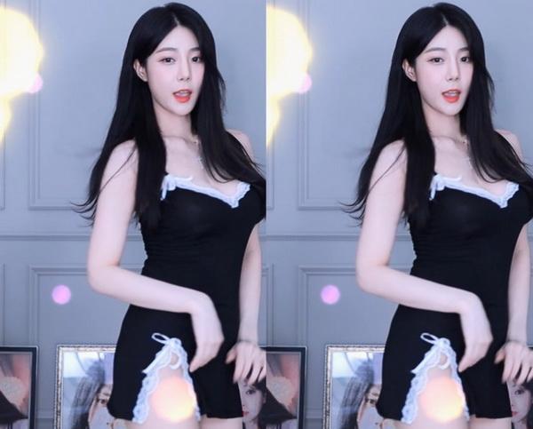 虎牙女主播自曝喜欢凌晨三点半看的片WWW，粉丝们留言求分享！