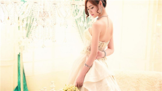 草莓茄子西瓜香蕉榴莲污app没有任何的门槛，网友：人人都可以观看！