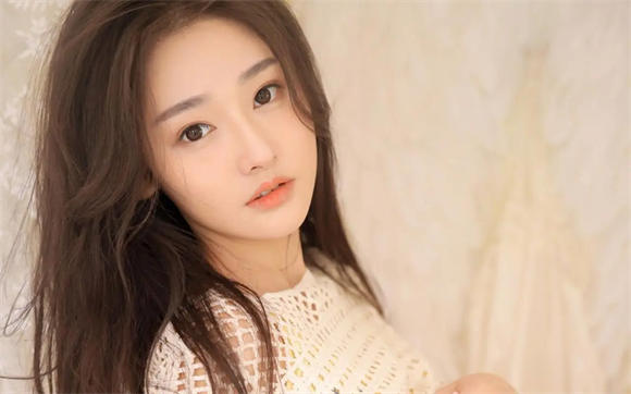 欧美1卡一卡2卡3卡4乱码提供免费的观影服务，网友：什么视频这都有