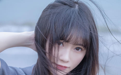 fulao2app官方版:一款可以让你尽情看片的手机在线播放器软件不收费无会员