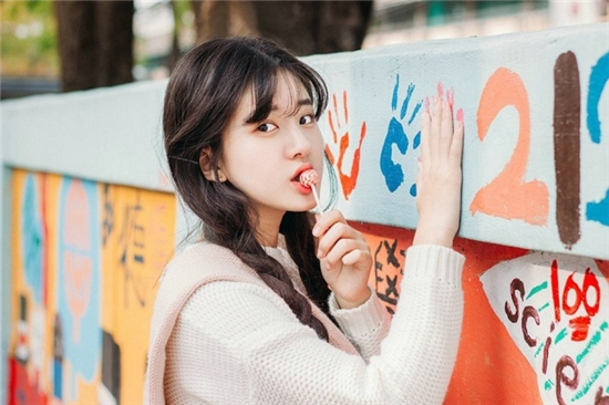 锕锕锕锕锕好疼好痛在线看免费版:无需花钱消费一样都能享受无限的欢乐