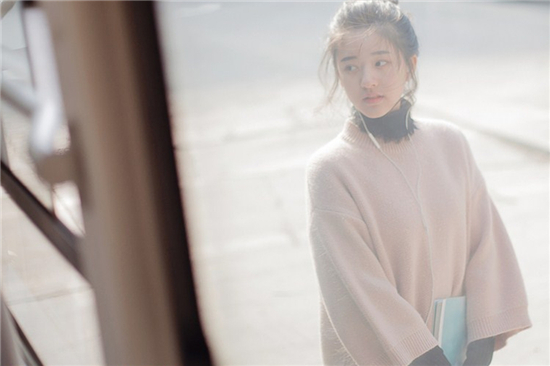 草莓丝瓜小猪app鸭脖最新版下载:一款边看视频还能边赚钱的影视播放器软件