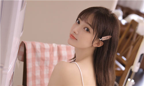 蜜芽跳转接口点击进入忘忧草：一个高清快捷的影视播放器软件