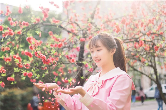 蕾丝视频app无限看-丝瓜安卓苏州晶体公司海量电影资源！APP资源超多。