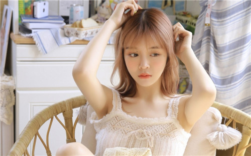 草莓香蕉榴莲黄瓜丝瓜茄子无限看：收录了超多热门视频的播放软件