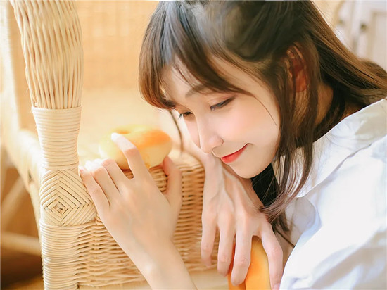 丝瓜草莓香蕉榴莲向日葵无限制版：舍弃多余设计的播放软件