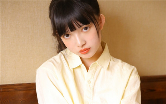 榴莲秋葵芒果草莓黄瓜绿巨人免费版：不限时间为你播放热门视频的软件