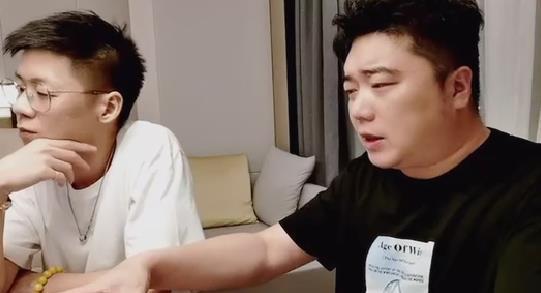 斗鱼主播串哥公开嘲讽！怒喷：被封的时间都比你直播时间长！