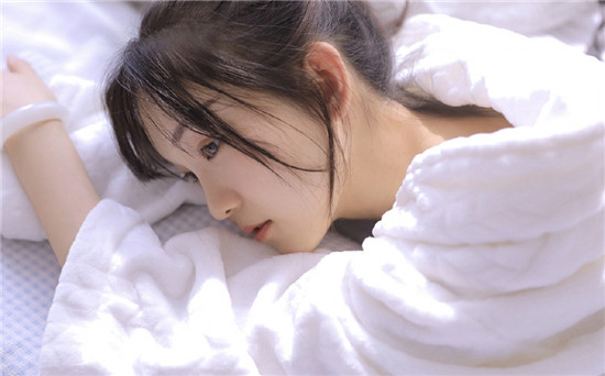 草莓香蕉绿巨人秋葵免费版想要看什么都可以，网友：真的非常齐全！