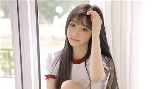 梅花视频app下载汅api免费下载最新版：一个年轻人每天必看的影视软件