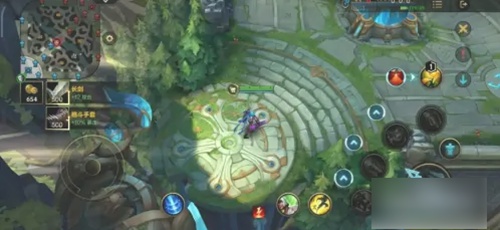 英雄联盟手游怎么亮狗牌 英雄联盟手游表情使用教程