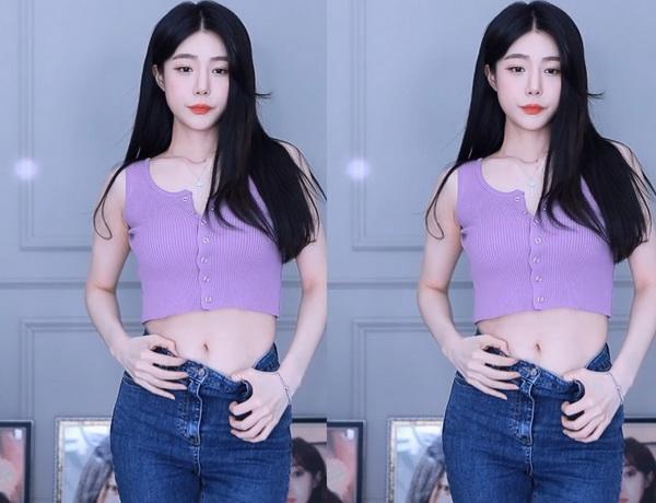 虎牙女主播说晚上睡不着看的视频大家都知道！水友：懂，都懂！