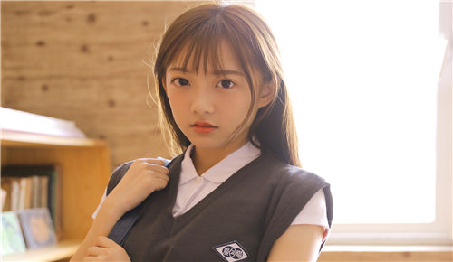 花季传媒视频无限制观看：一款人气爆棚的优质观影软件