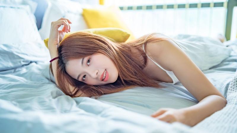 草莓樱桃丝瓜绿巨人秋葵APP破解版一款不花钱也能拥有vip特权的福利APP