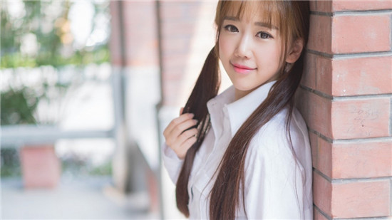 草莓 香蕉 丝瓜 绿巨人 秋葵无限看：每天都是新鲜内容的直播互动软件