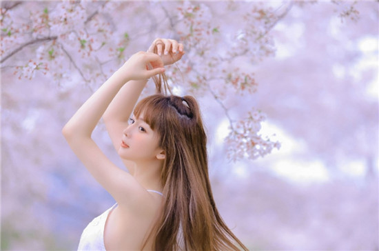 草莓丝瓜榴莲秋葵污污不充钱：想看什么这里都能满足你