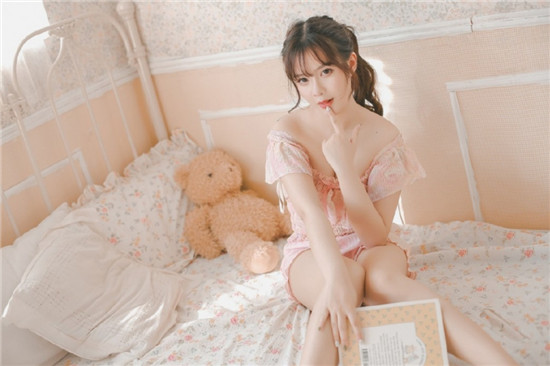 快手奶片故意泄露7028完整版：快手被永久封禁的视频合集在线观看