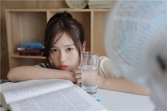 芭乐下载app下载免费版下载:一款视觉欢乐体验影视非凡的视频软件