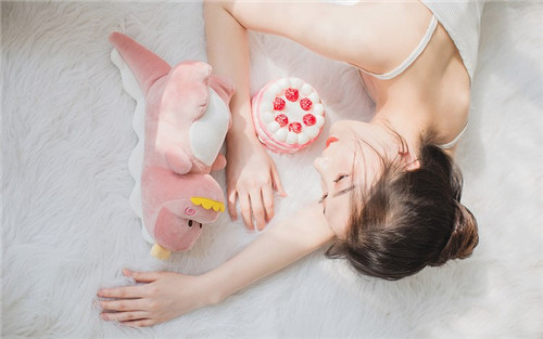 免费无人区码卡二卡3卡4汇聚全网资源，网友：想看什么都有！