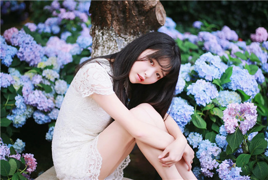 草莓丝瓜向日葵绿巨人榴莲：聚合免费手机观影神器