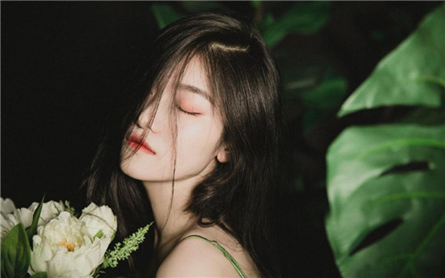 快猫km8kw3秒自动跳转：海量精彩视频